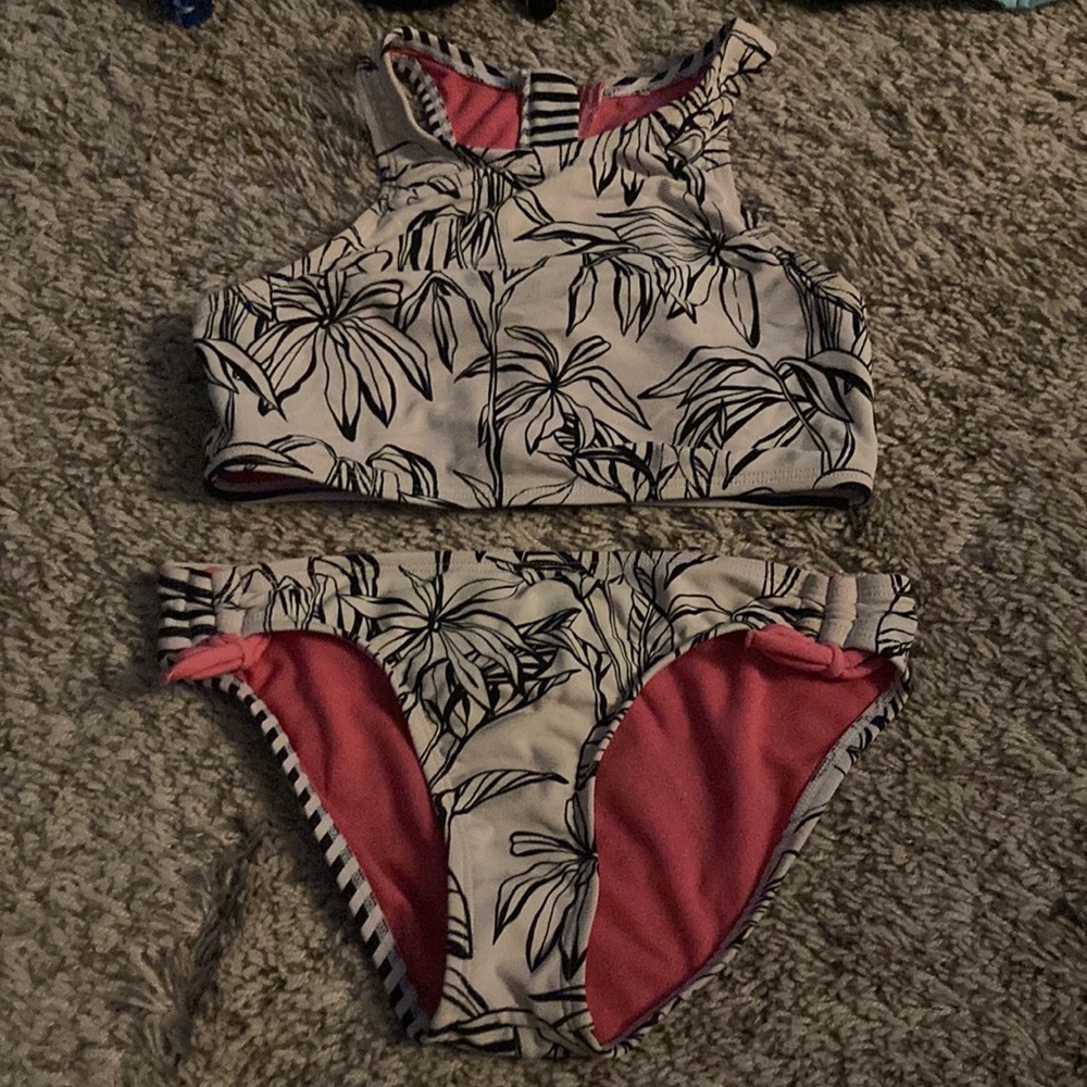 bathing suit
